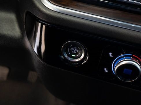 Used 2022 GMC Sierra 1500 SLT image 27