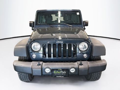 Used 2017 Jeep Wrangler Unlimited Sport w/ Quick Order Package 24S AWD/4WD image 2