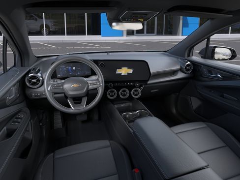 Used 2025 Chevrolet Blazer EV LT AWD/4WD image 15