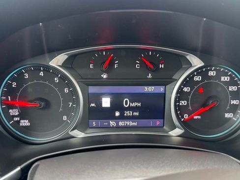 Used 2020 Chevrolet Equinox LT AWD/4WD image 11