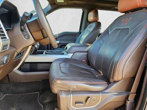 Used 2017 Ford F450 King Ranch w/ King Ranch Ultimate Package image 17