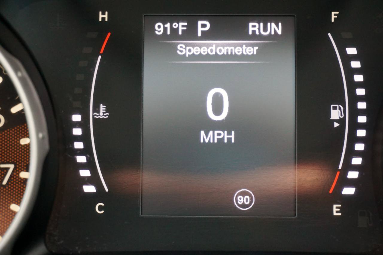 Used 2020 Jeep Compass Latitude FWD image 16