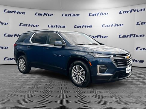 Used 2023 Chevrolet Traverse LT w/ LPO, Floor Liner Package AWD/4WD image 8