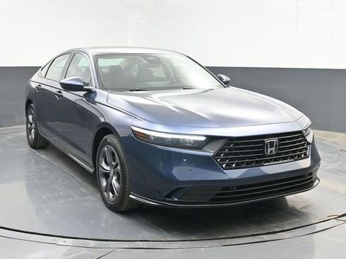 New 2026 Honda Accord EX-L image 2