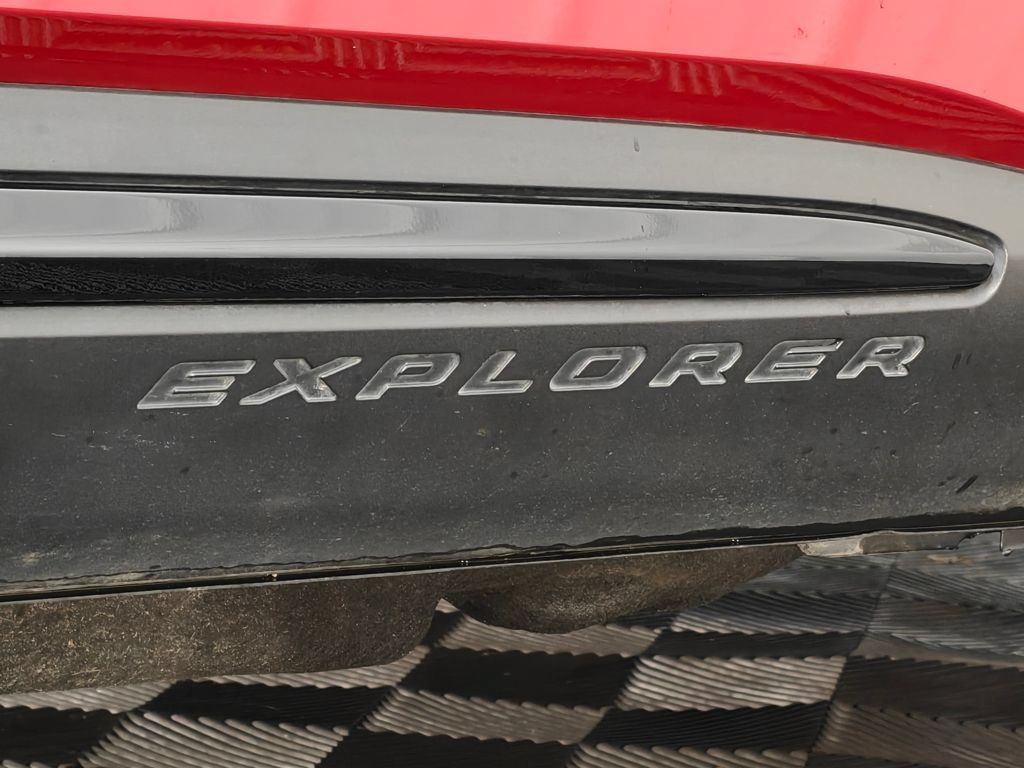 Used 2021 Ford Explorer ST w/ Equipment Group 401A AWD/4WD image 79