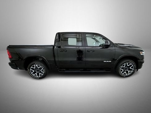 Certified 2025 RAM 1500 Laramie AWD/4WD image 4