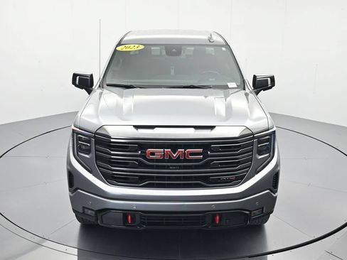 Used 2023 GMC Sierra 1500 AT4 w/ AT4 Premium Package AWD/4WD image 32