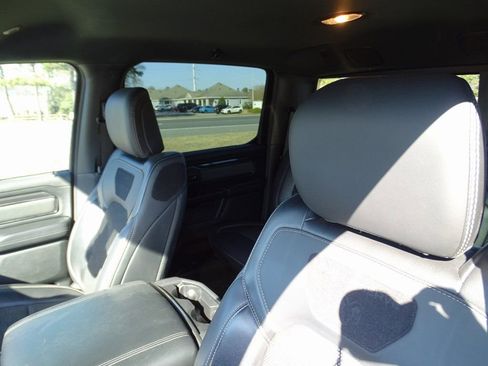 Used 2021 RAM 1500 Big Horn w/ Built-to-serve Edition image 16