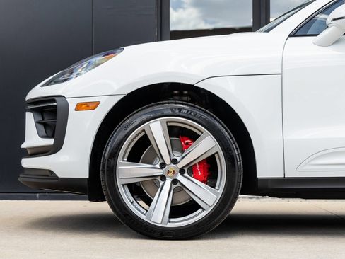 Certified 2026 Porsche Macan S AWD/4WD image 13