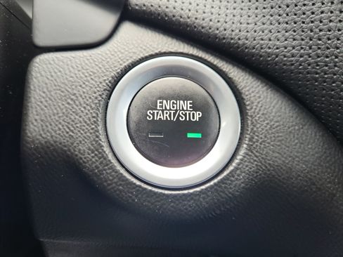 Used 2019 Chevrolet Equinox Premier AWD/4WD image 30