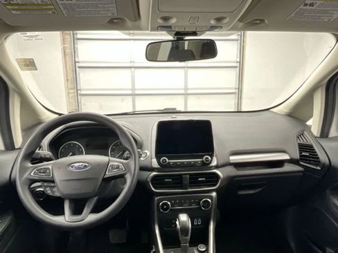 Used 2022 Ford EcoSport SE w/ SE Convenience Package image 5