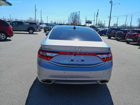 Used 2014 Hyundai Azera Limited w/ Option Group 02 FWD image 10