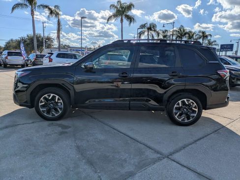 Certified 2025 Subaru Forester Premium w/ Convenience Package #1 image 7