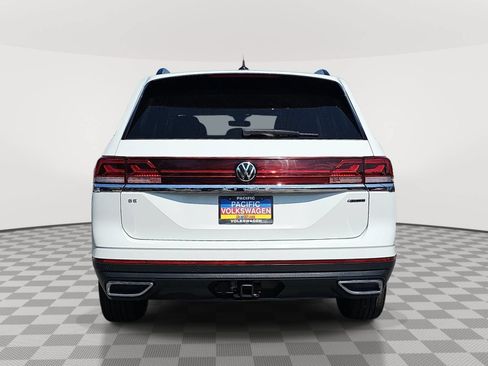 Certified 2024 Volkswagen Atlas SE AWD/4WD image 6
