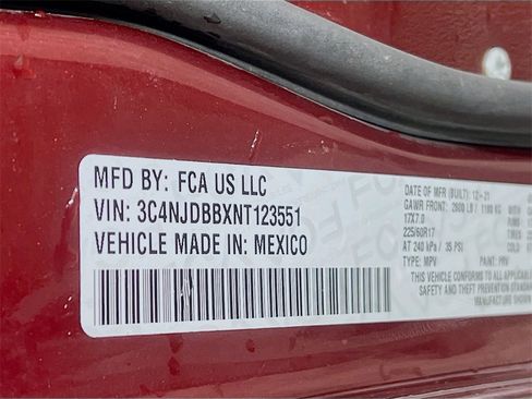 Used 2022 Jeep Compass Latitude w/ Convenience Group image 34