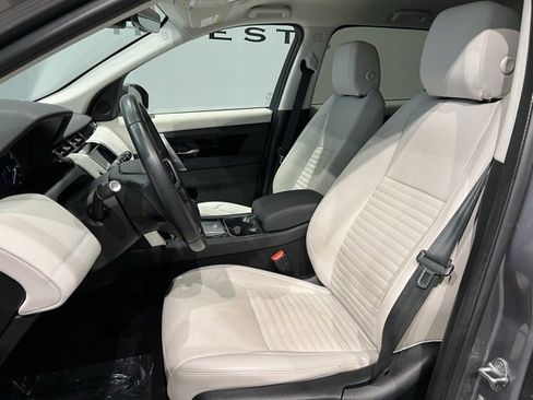 Used 2023 Land Rover Discovery Sport SE image 20