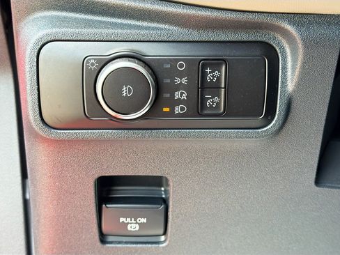 Used 2023 Ford Bronco Wildtrak AWD/4WD image 34