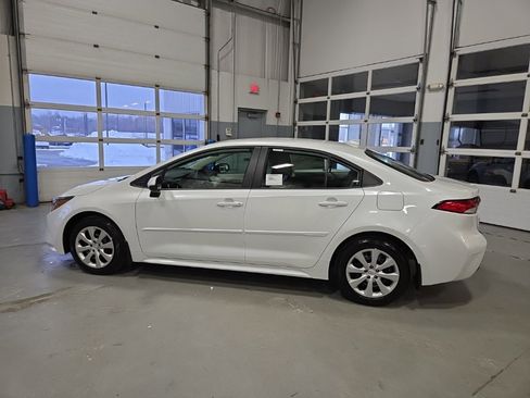 New 2026 Toyota Corolla LE image 9