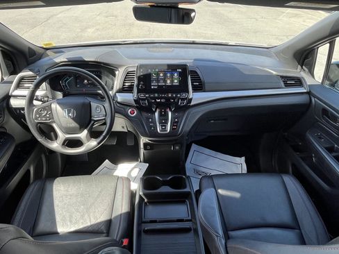 Certified 2023 Honda Odyssey Sport image 26