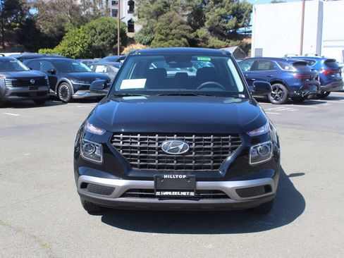 New 2026 Hyundai Venue SE FWD image 4