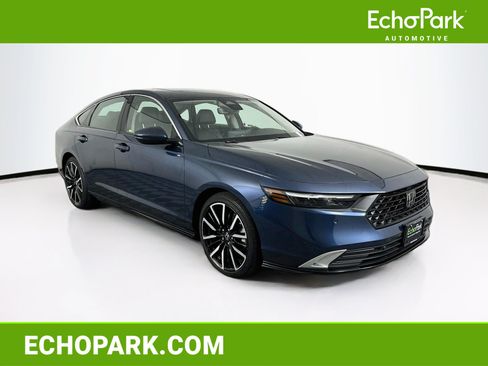 Used 2024 Honda Accord Touring image 1