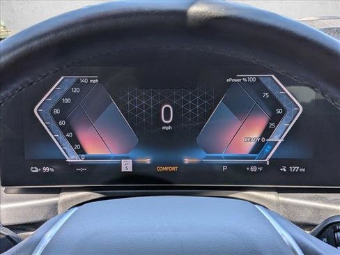 Used 2023 BMW i4 eDrive35 w/ Premium Package RWD image 11