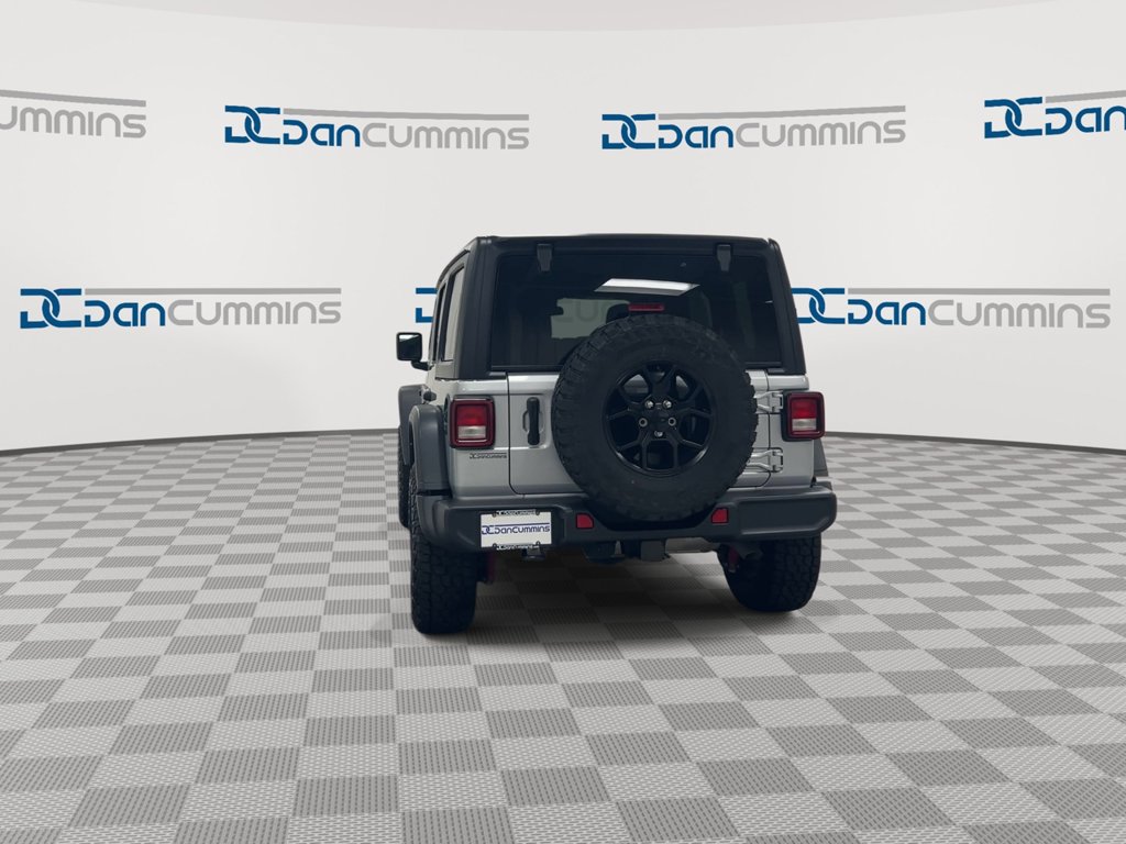 Used 2024 Jeep Wrangler Unlimited Sport AWD/4WD image 7