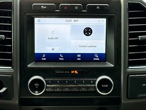 Used 2021 Ford Expedition XLT image 10