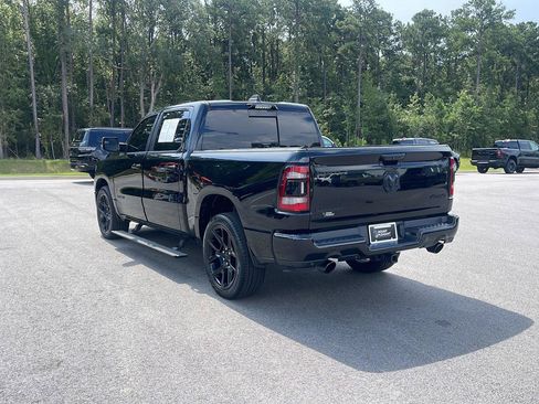 Used 2023 RAM 1500 Laramie AWD/4WD image 5