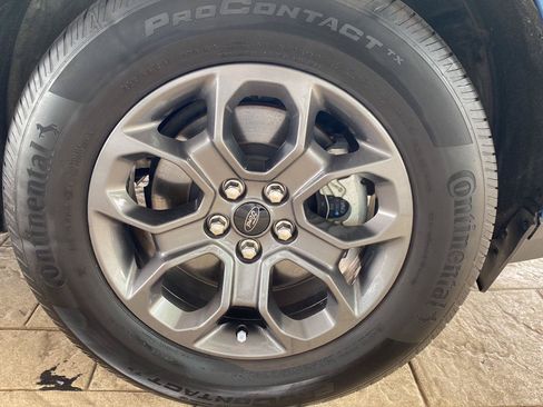 Used 2024 Ford Maverick XLT FWD image 11
