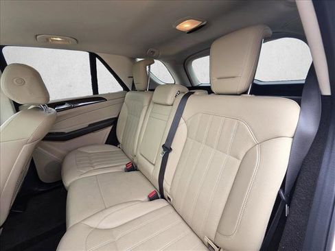 Used 2017 Mercedes-Benz GLE 350 image 11