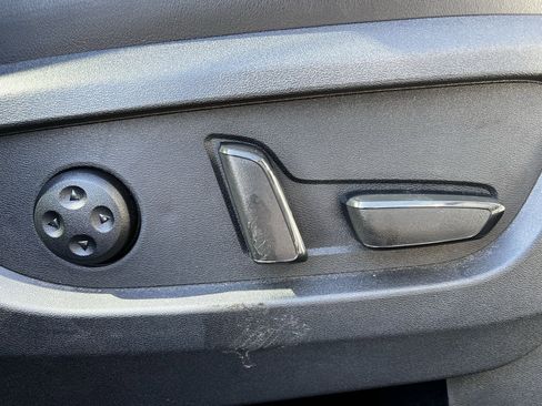 Used 2022 INFINITI QX50 Sensory image 26