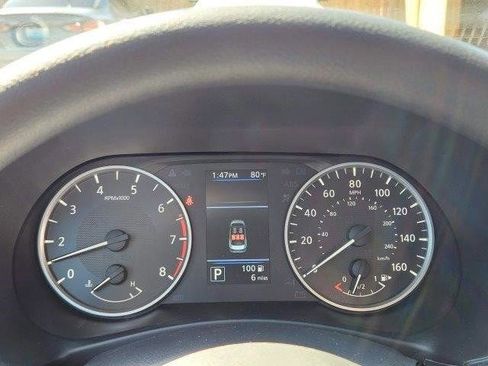 Certified 2025 Nissan Sentra S FWD image 17