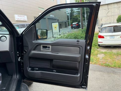 Used 2010 Ford F150 Raptor AWD/4WD image 18