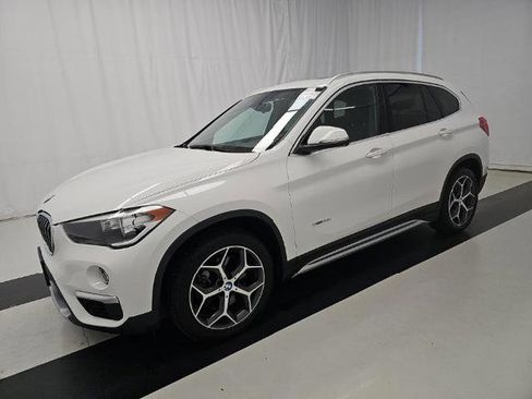Used 2018 BMW X1 xDrive28i image 2