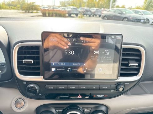 New 2026 Hyundai Venue SEL image 17