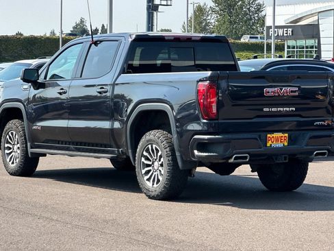 Used 2022 GMC Sierra 1500 AT4 w/ AT4 Premium Package AWD/4WD image 6