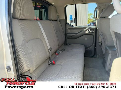 Used 2014 Nissan Frontier SV AWD/4WD image 15
