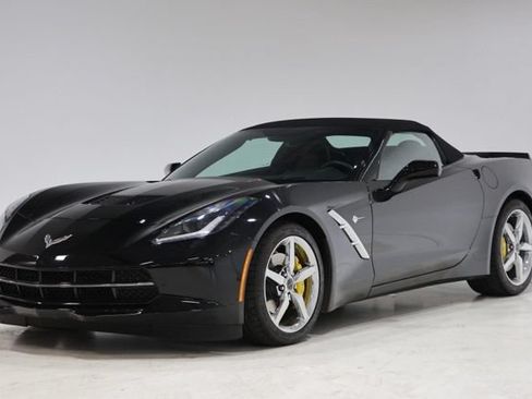 Used 2014 Chevrolet Corvette Stingray Convertible w/ 2LT Preferred Equipment Group RWD image 3
