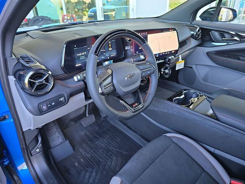 New 2026 Chevrolet Blazer EV SS AWD/4WD image 11