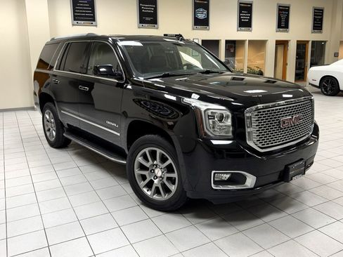 Used 2016 GMC Yukon Denali image 7