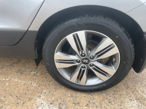 Used 2014 Hyundai Tucson Limited w/ Technology Package 02 image 10