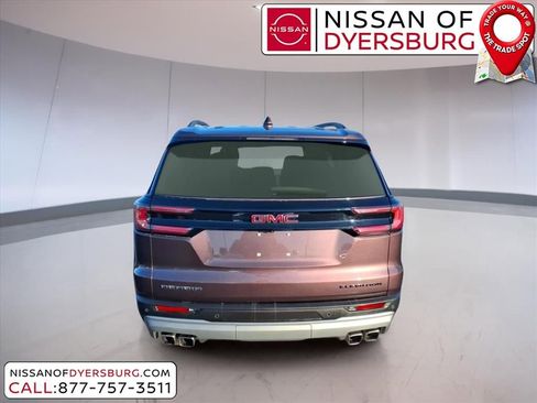 Used 2025 GMC Acadia Elevation image 4