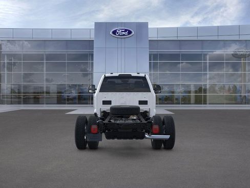 New 2025 Ford F350 XL w/ XL Chrome Package image 5