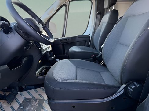 New 2025 RAM ProMaster 1500 w/ Convenience Group FWD image 19