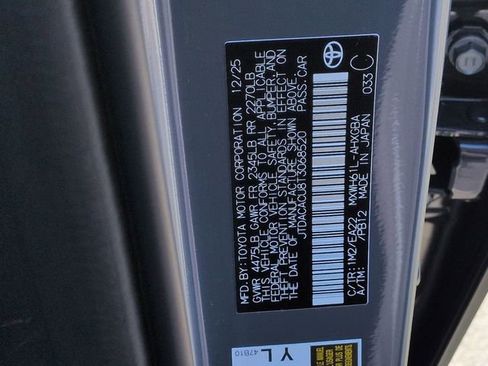 New 2026 Toyota Prius Plug-In Hybrid image 30