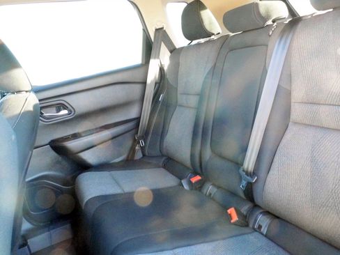 Used 2020 Kia Sorento LX image 24