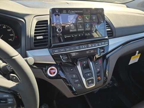 New 2026 Honda Odyssey Touring image 34
