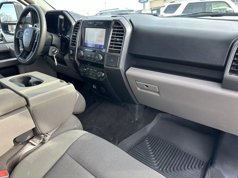 Used 2020 Ford F150 XLT image 18