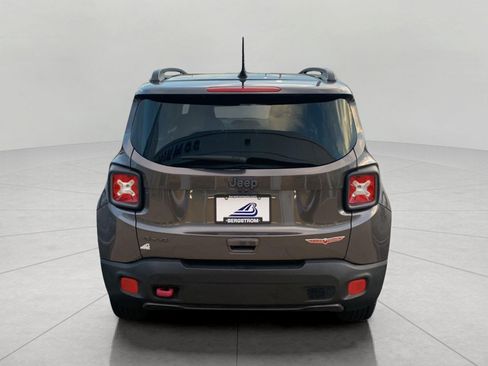 Used 2018 Jeep Renegade Trailhawk w/ Safety & Security Group AWD/4WD image 6